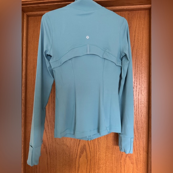 Lululemon Define Jacket - Picture 2 of 5